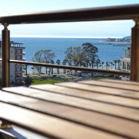 Seaview Bay Studio & Private Garage Vlorë Екстериор снимка