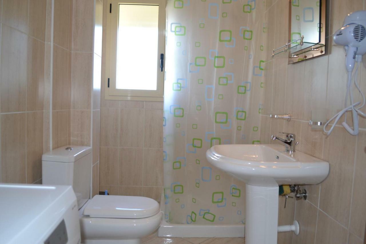 Seaview Bay Studio & Private Garage Vlorë Екстериор снимка