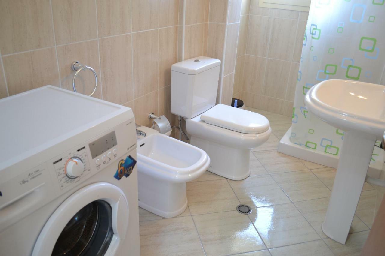 Seaview Bay Studio & Private Garage Vlorë Екстериор снимка